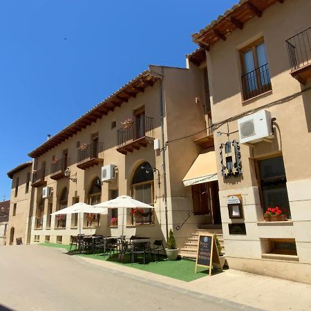 Hostal Tastavins Peñarroya de Tastavins Buitenkant foto